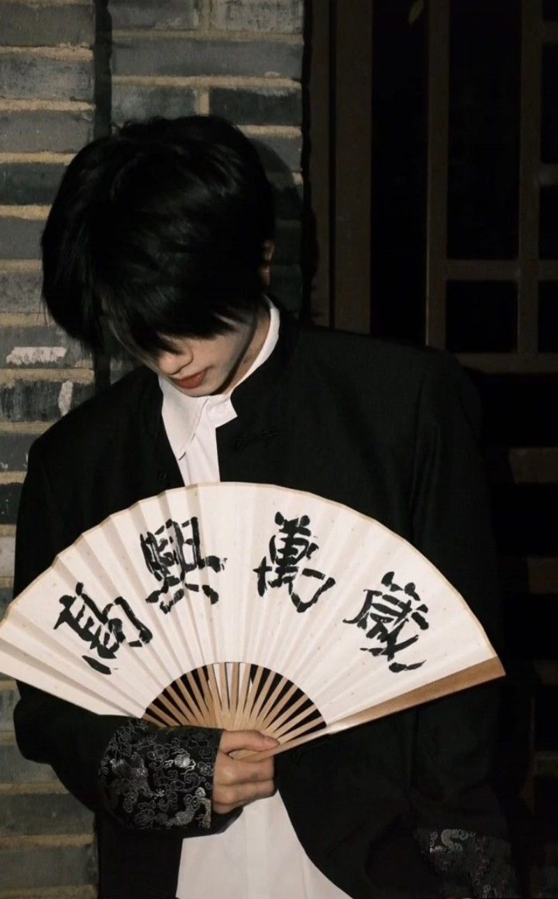 ảnh trai đẹp trung quốc che mặt 16