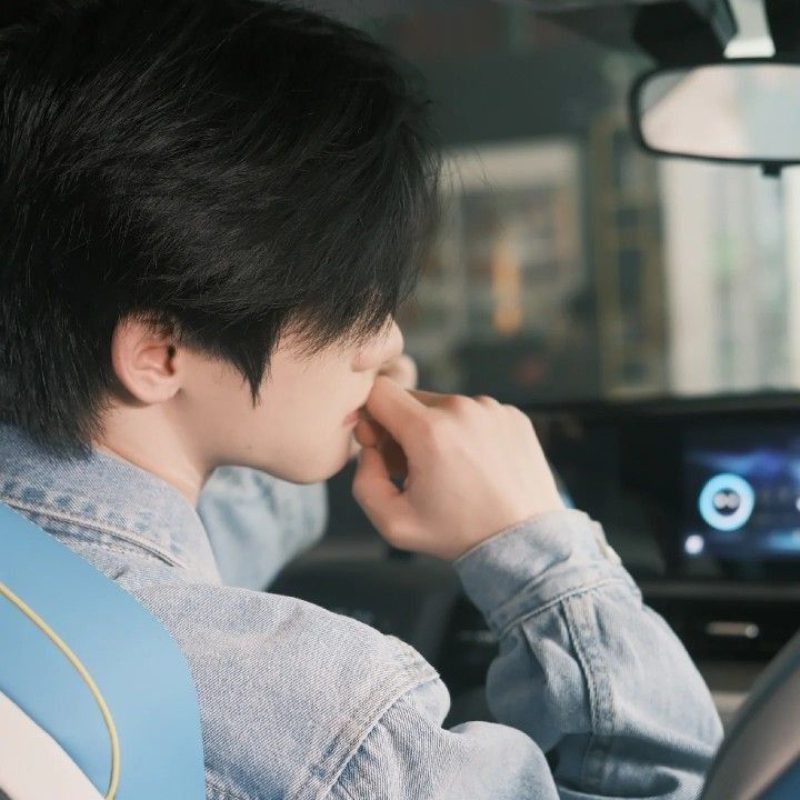 ảnh trai đẹp trung quốc che mặt 19