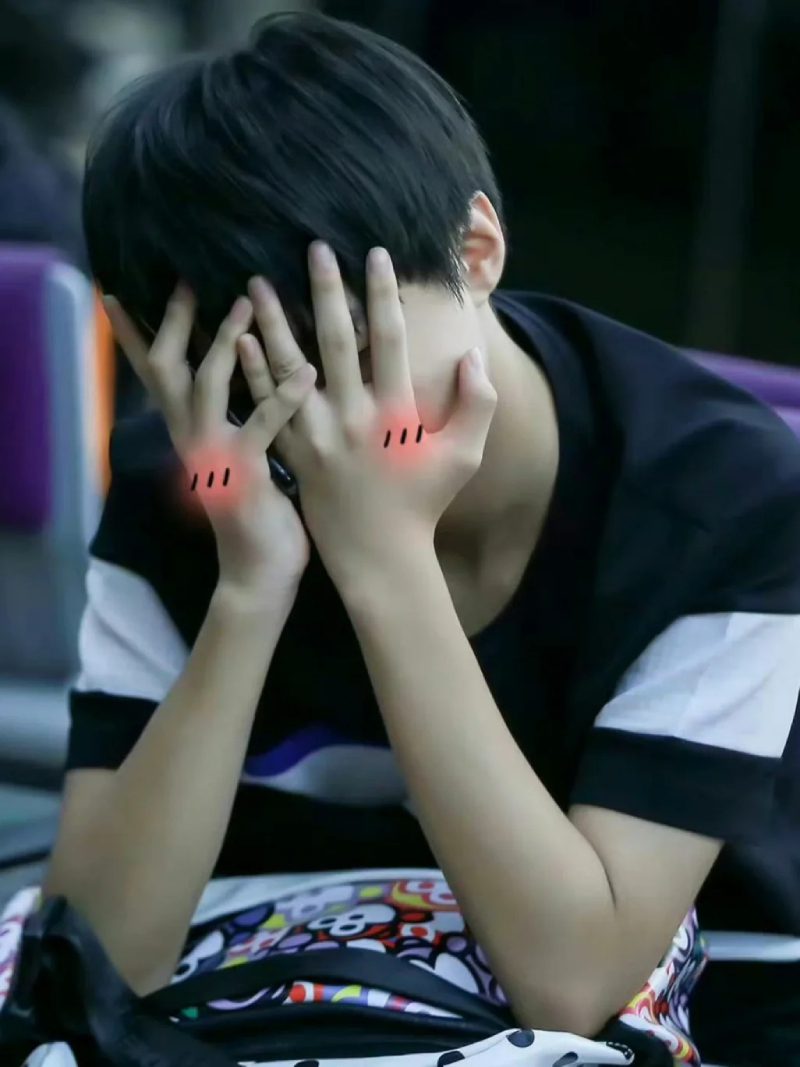 ảnh trai đẹp trung quốc che mặt 29