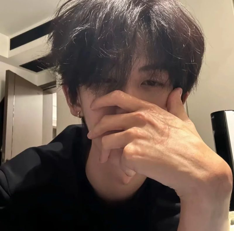 ảnh trai đẹp trung quốc che mặt 31