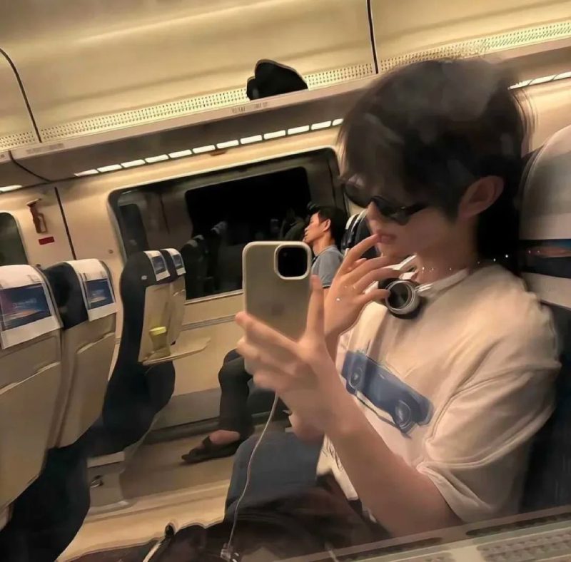 ảnh trai đẹp trung quốc che mặt 32