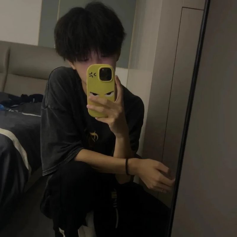 ảnh trai đẹp trung quốc che mặt 38