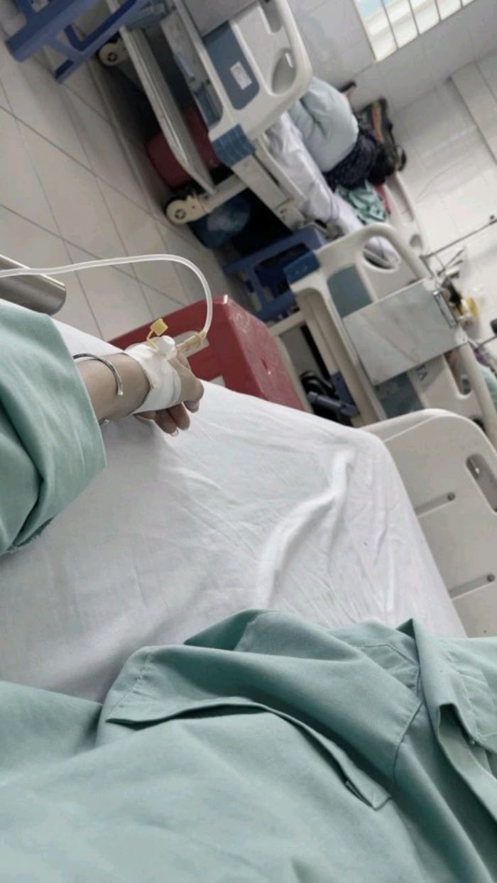 ảnh truyền nước ở tay nữ 1