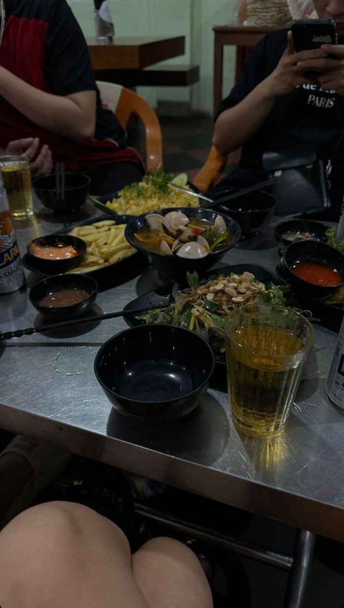 ảnh uống bia​ 10