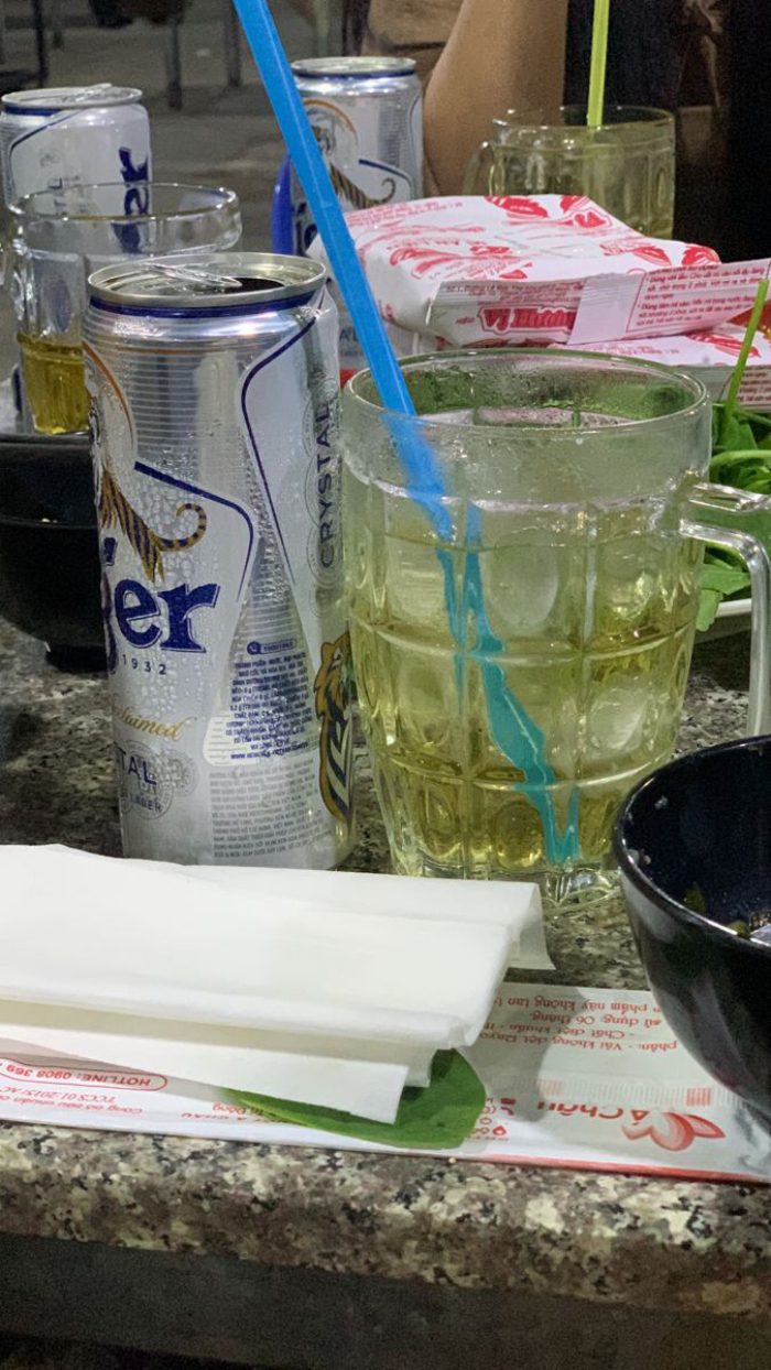 ảnh uống bia​ 11