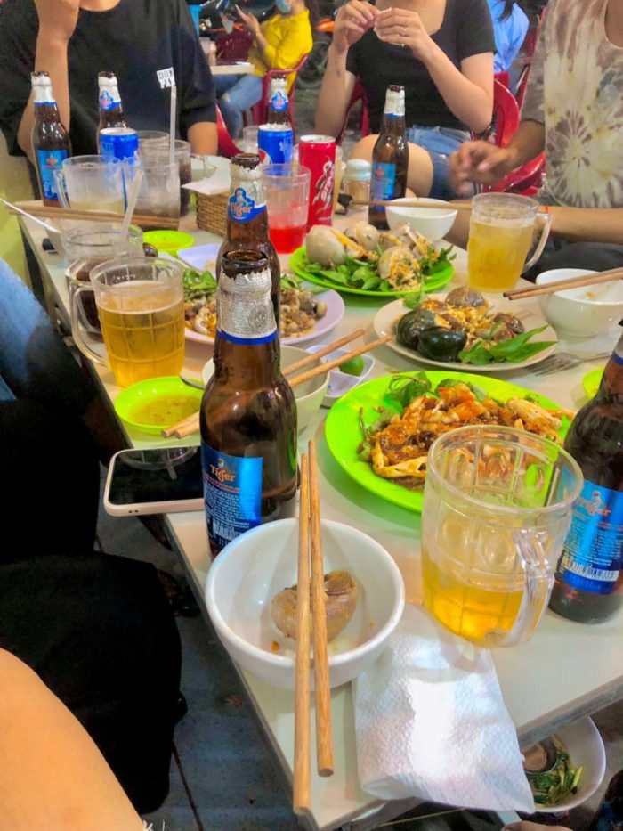 ảnh uống bia​ 12