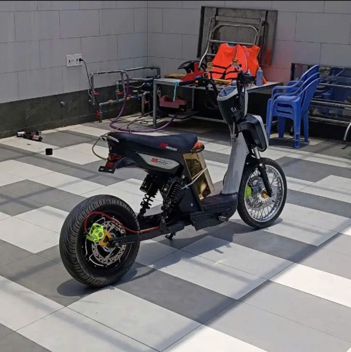ảnh xe điện độ​ 7