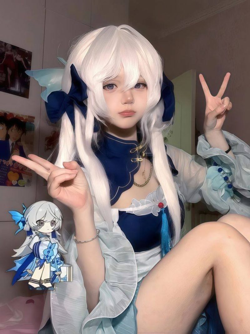 cosplay girls với trang phục anime nổi bật