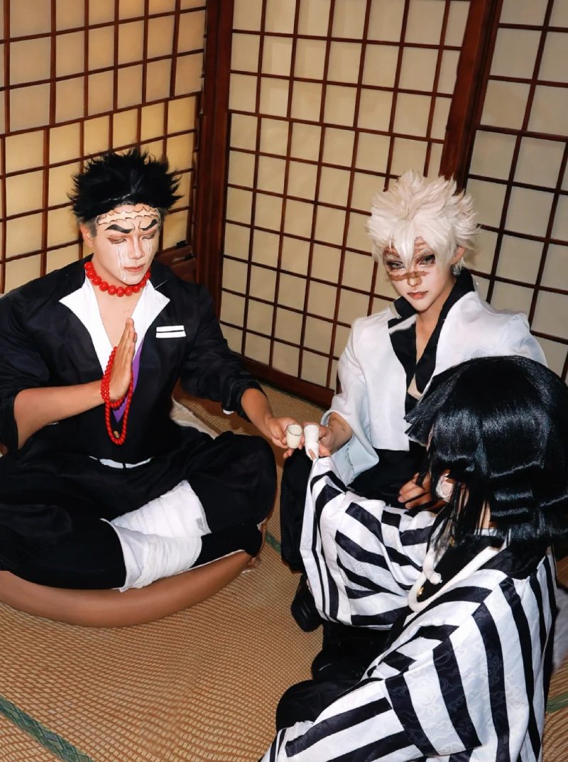 hình cosplay demon slayer chuẩn nhân vật