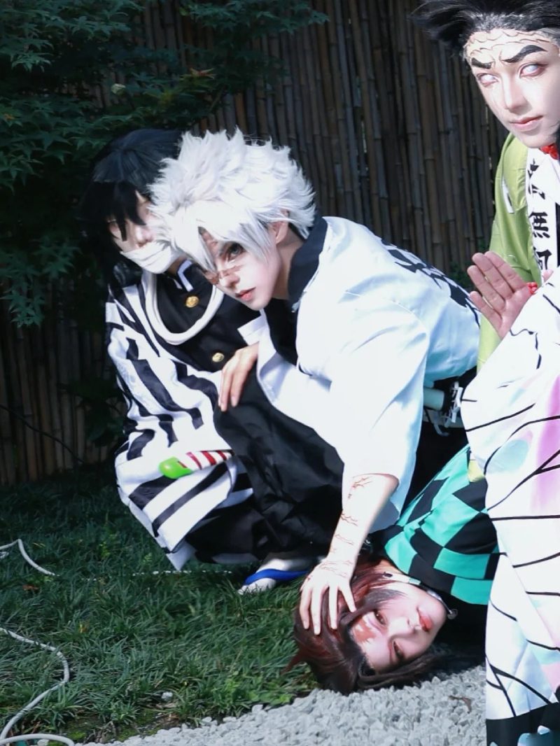 bộ cosplay demon slayer đẹp như anime