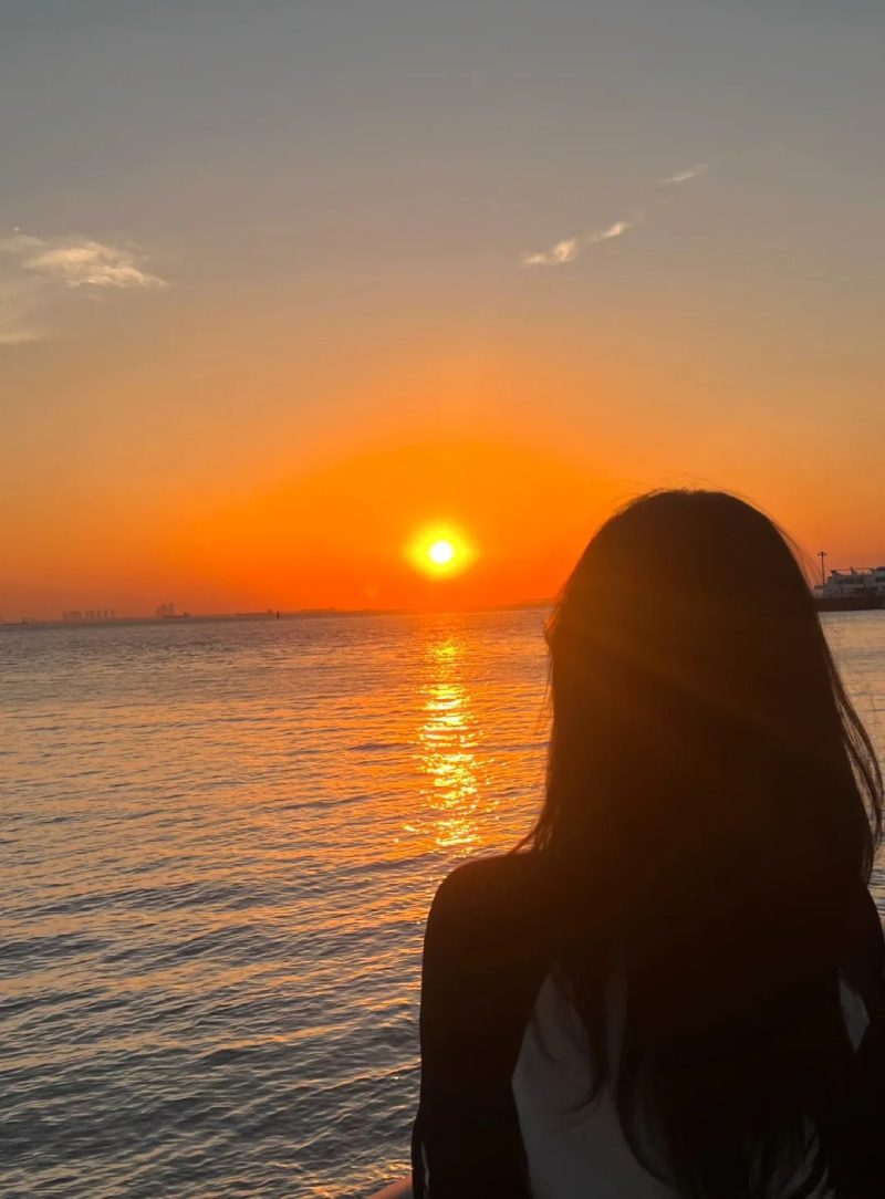 hình ảnh bầu trời hoàng hôn​ 