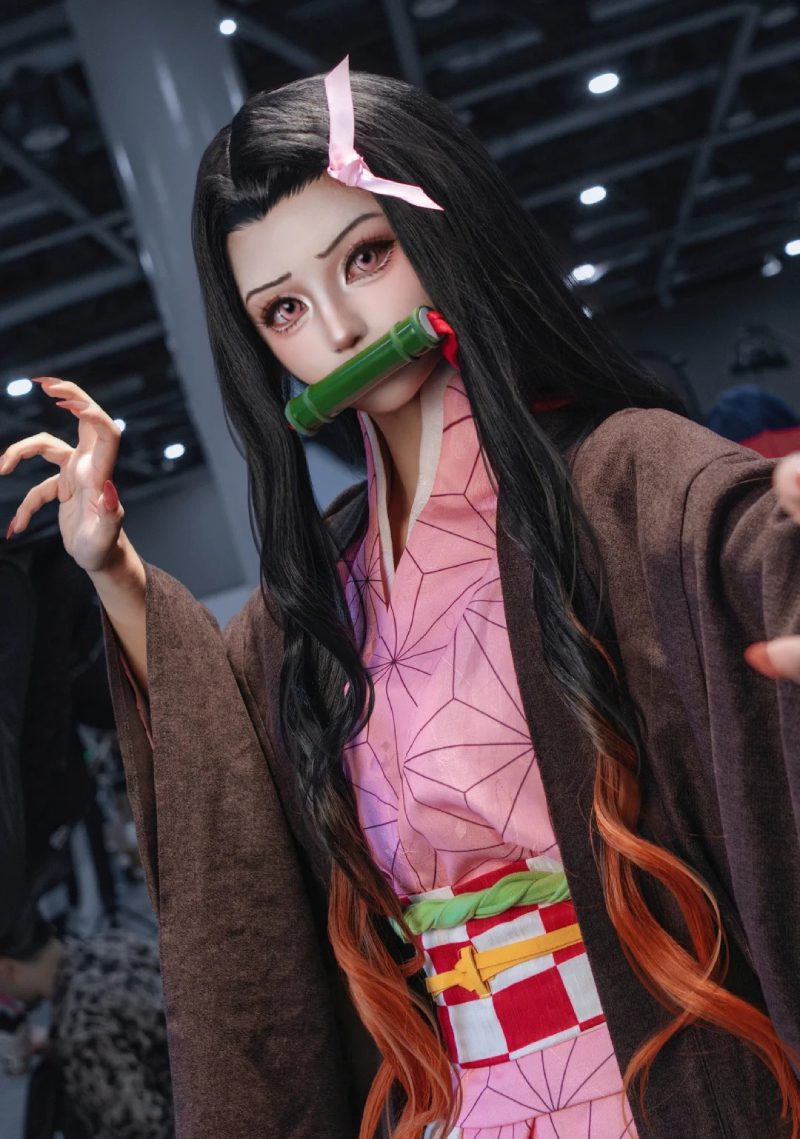 nezuko cosplay áo hồng truyền thống