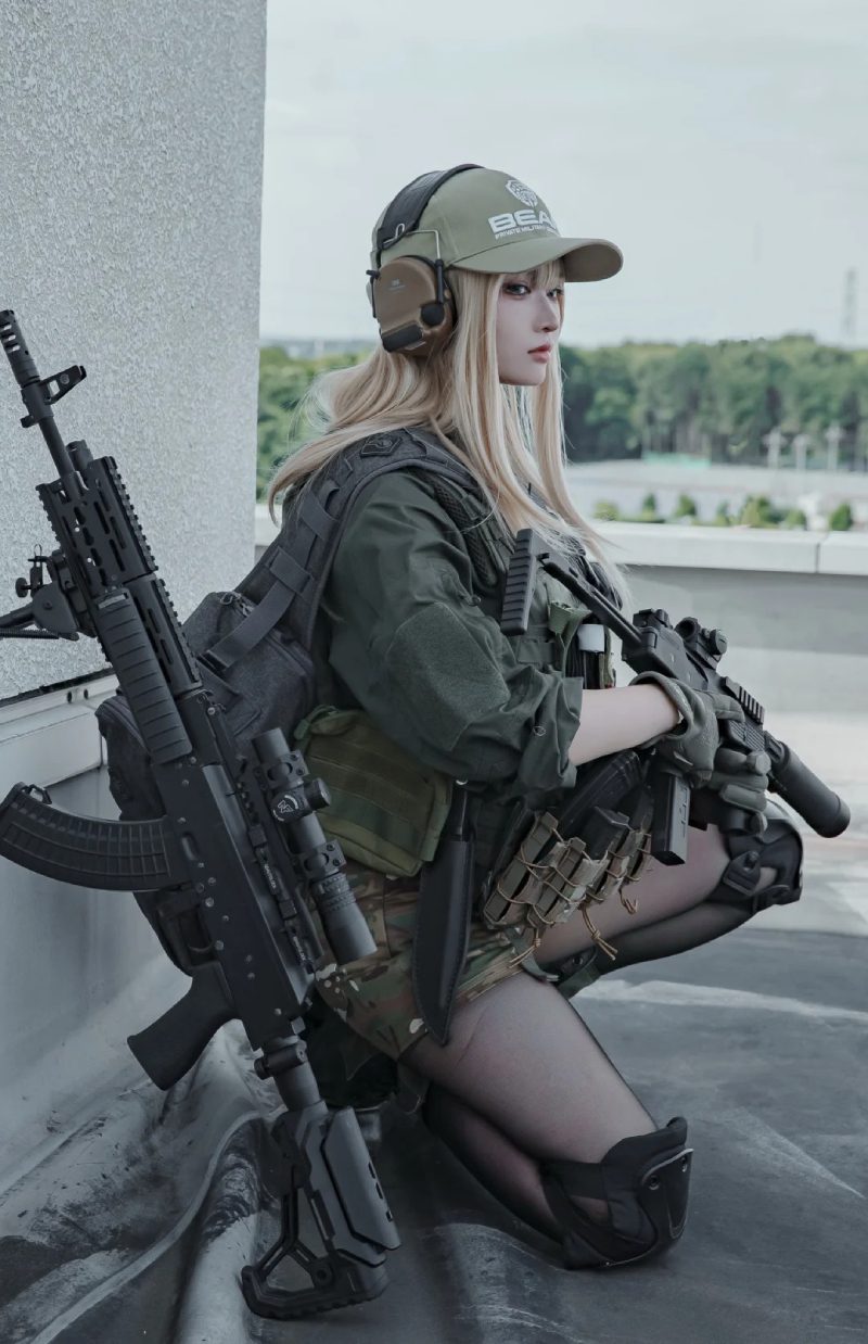 Gái Xinh Cosplay Free Fire 3