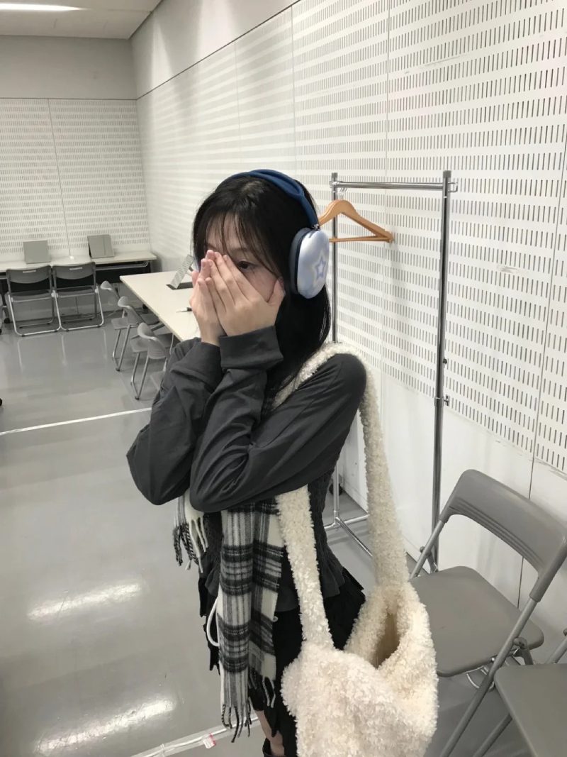 ảnh gái đẹp che mặt_ 7