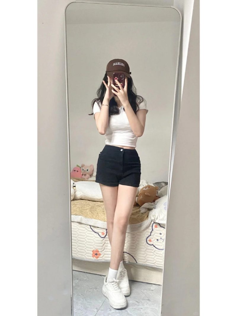 ảnh gái xinh che mặt bằng điện thoại_ 20