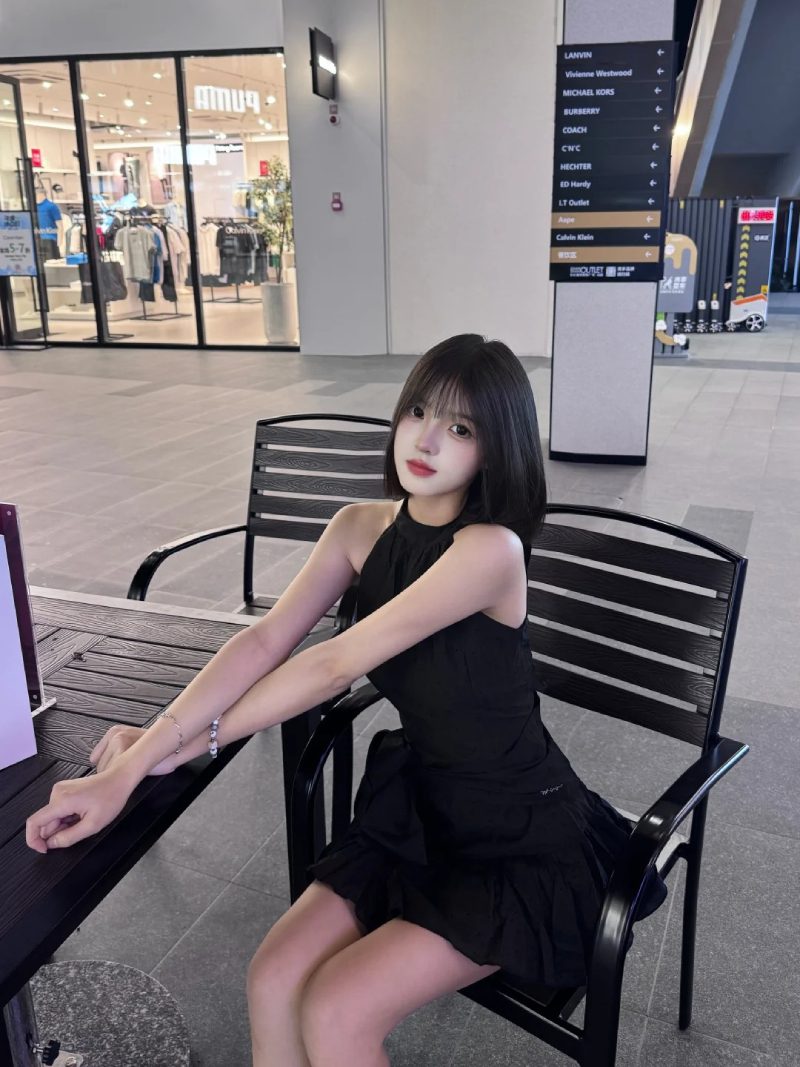 ảnh hot girl tóc ngắn 19