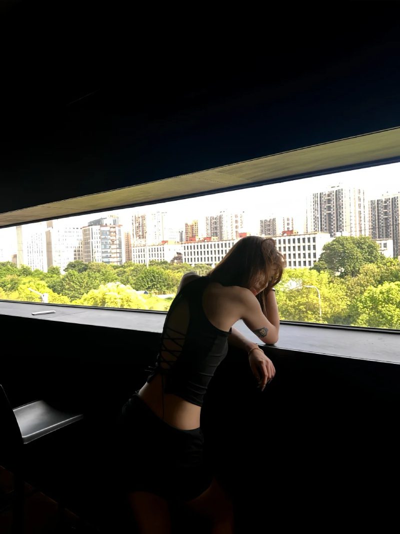 ảnh hot girl tóc ngắn 7