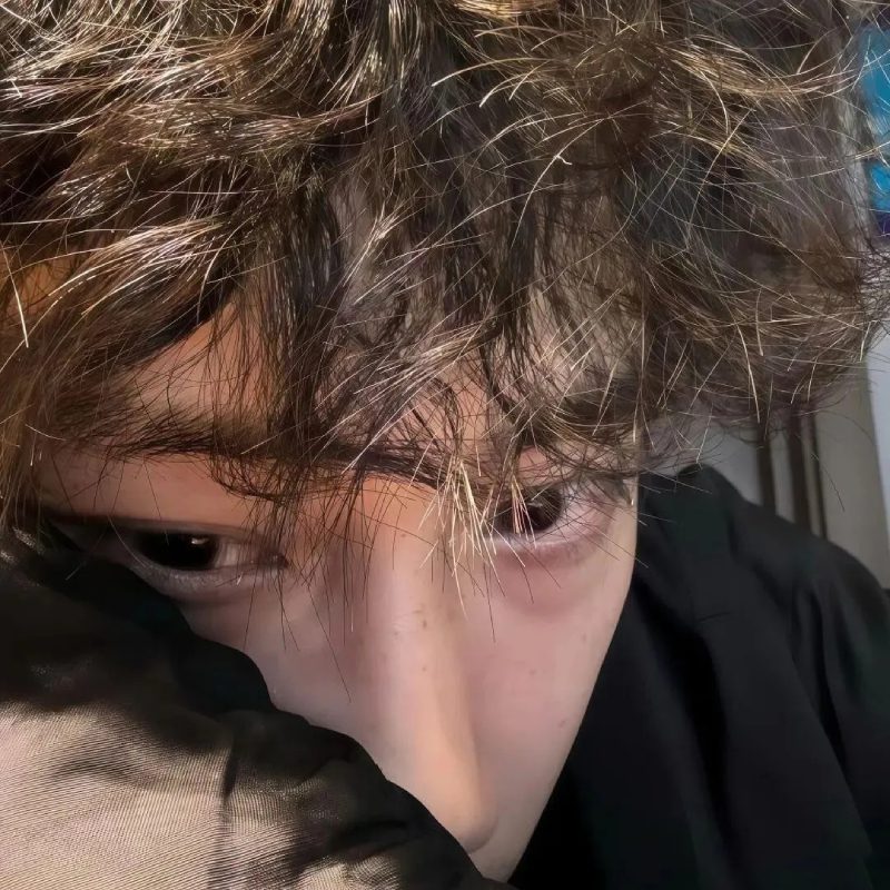 ảnh trai che mặt 14