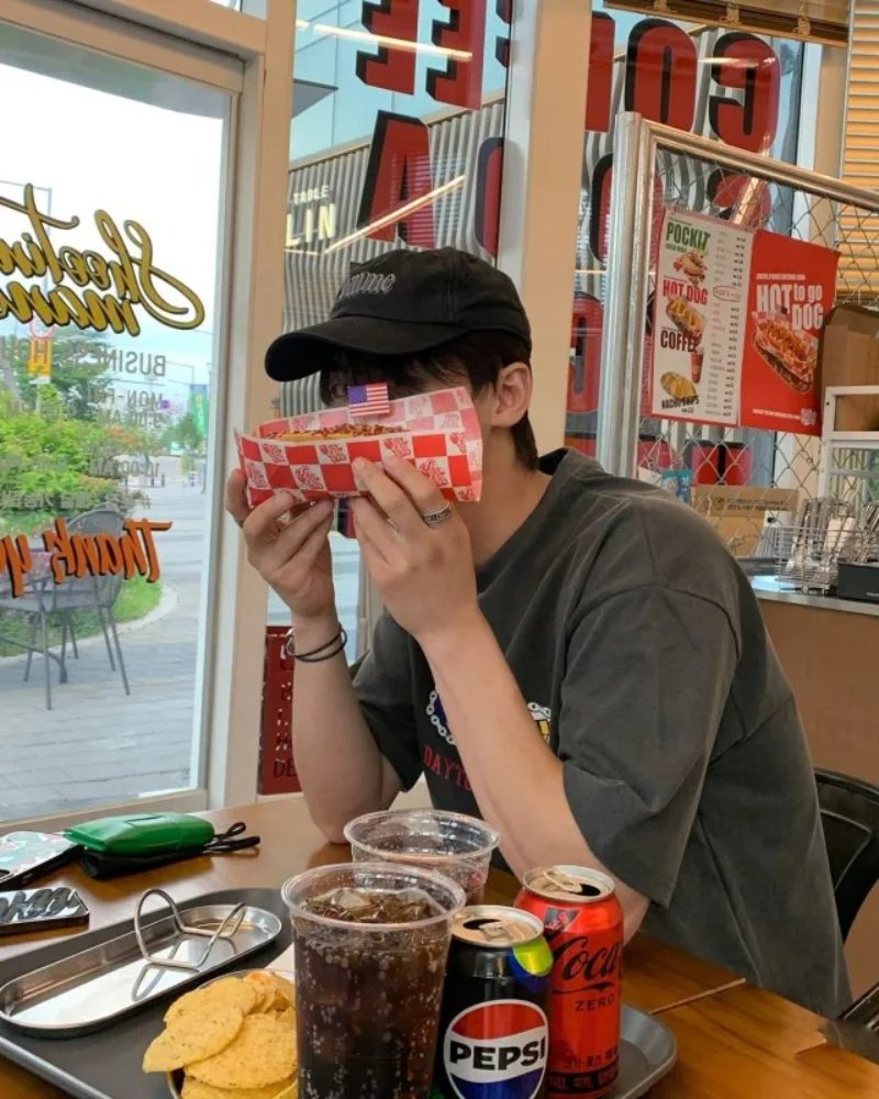 ảnh trai che mặt 4