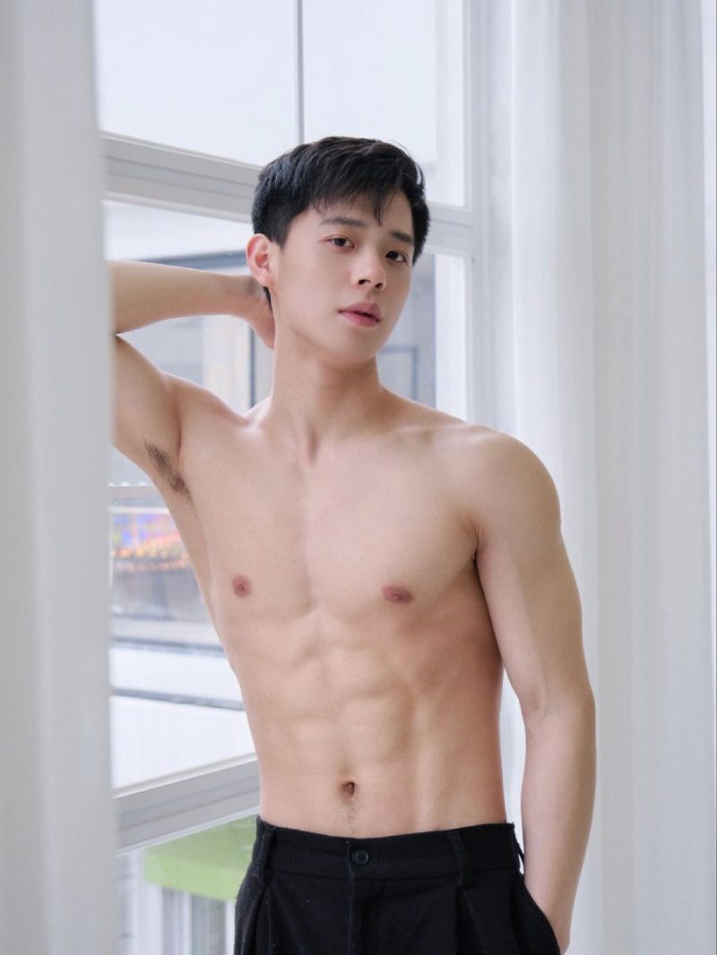 ảnh trai đẹp sáu múi 11