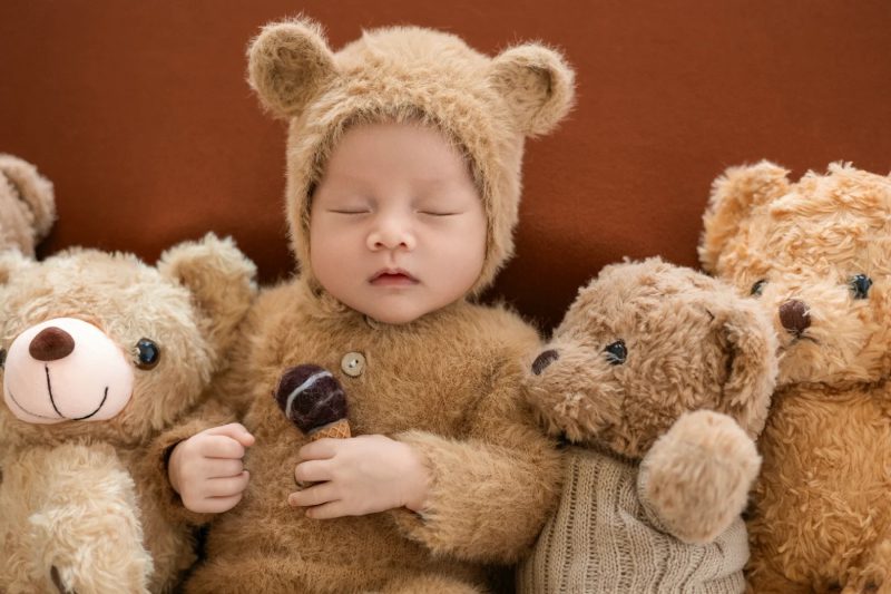 hình ảnh em bé trai sơ sinh dễ thương 27