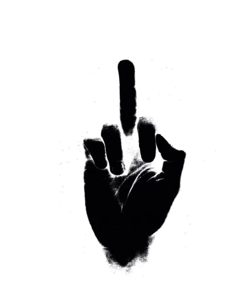hình ảnh giơ ngón tay giữa