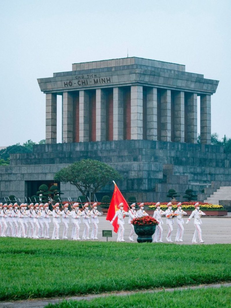 hình ảnh lăng bác hồ
