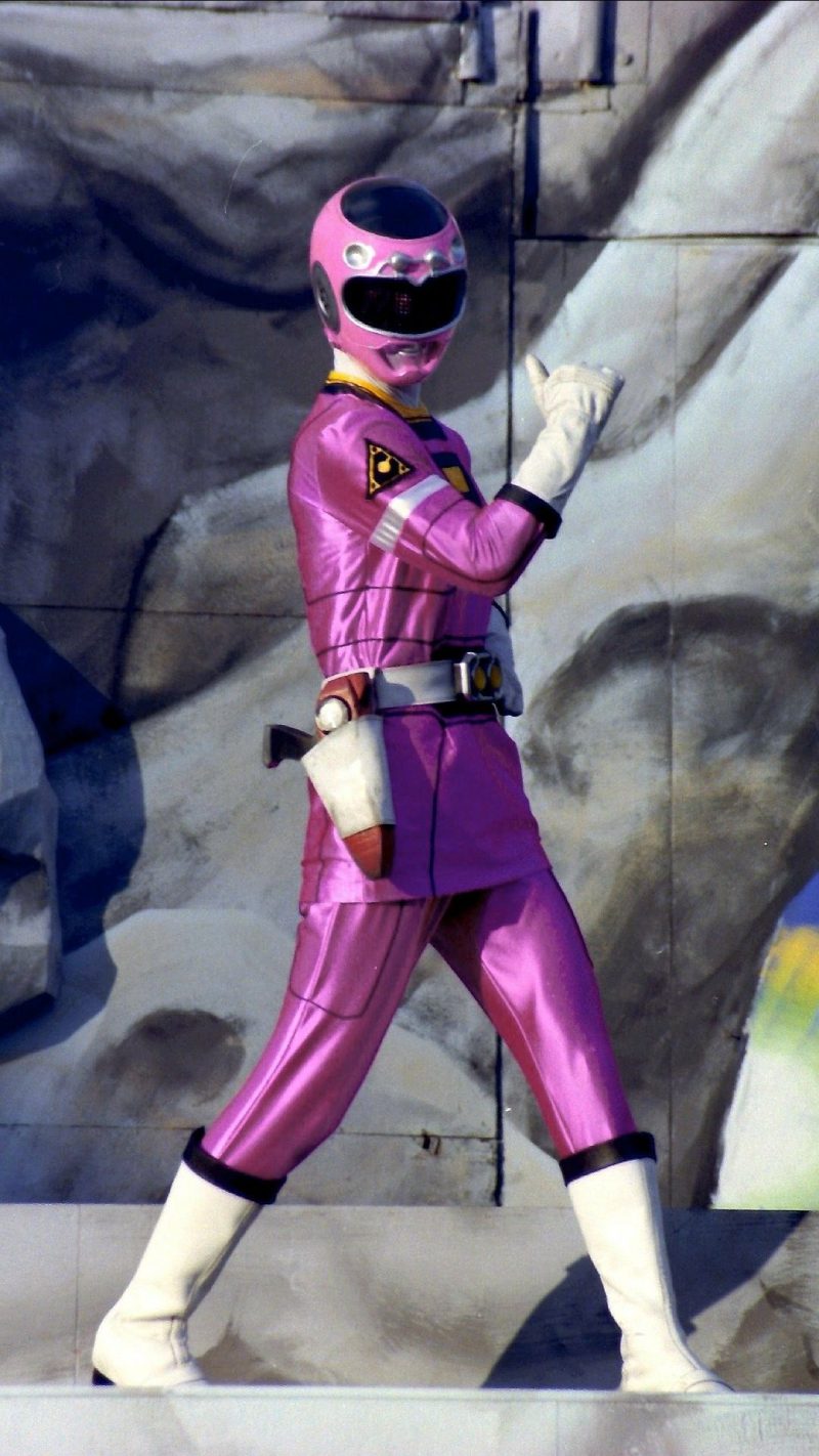 siêu nhân gao hồng 9