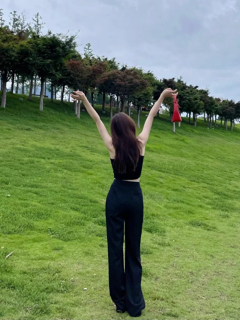 ảnh chụp sau lưng_ 10