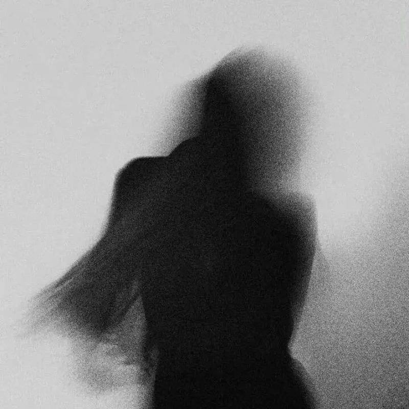 ảnh đại diện buồn 11