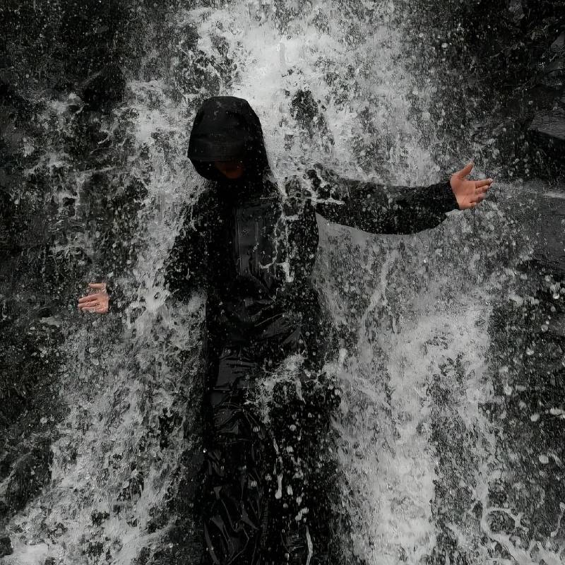 ảnh đại diện buồn 6