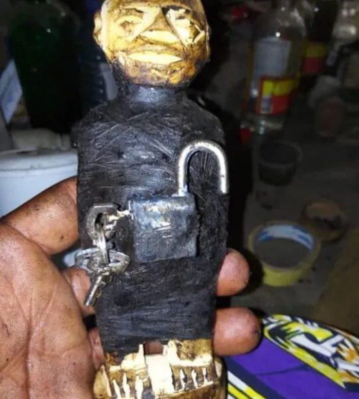 hình ảnh bùa ngải 27