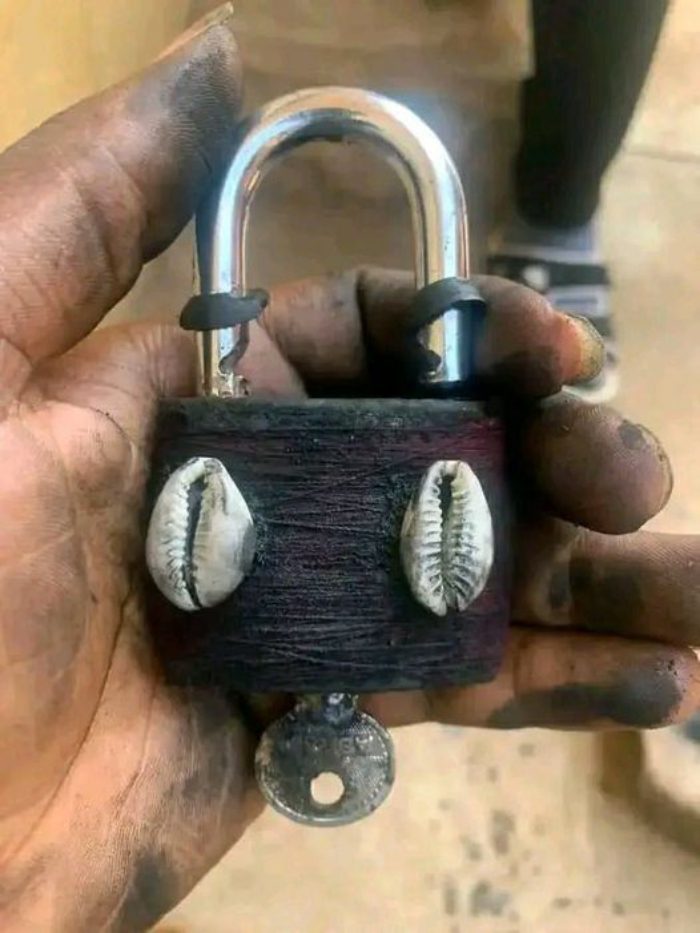 hình ảnh bùa ngải 32