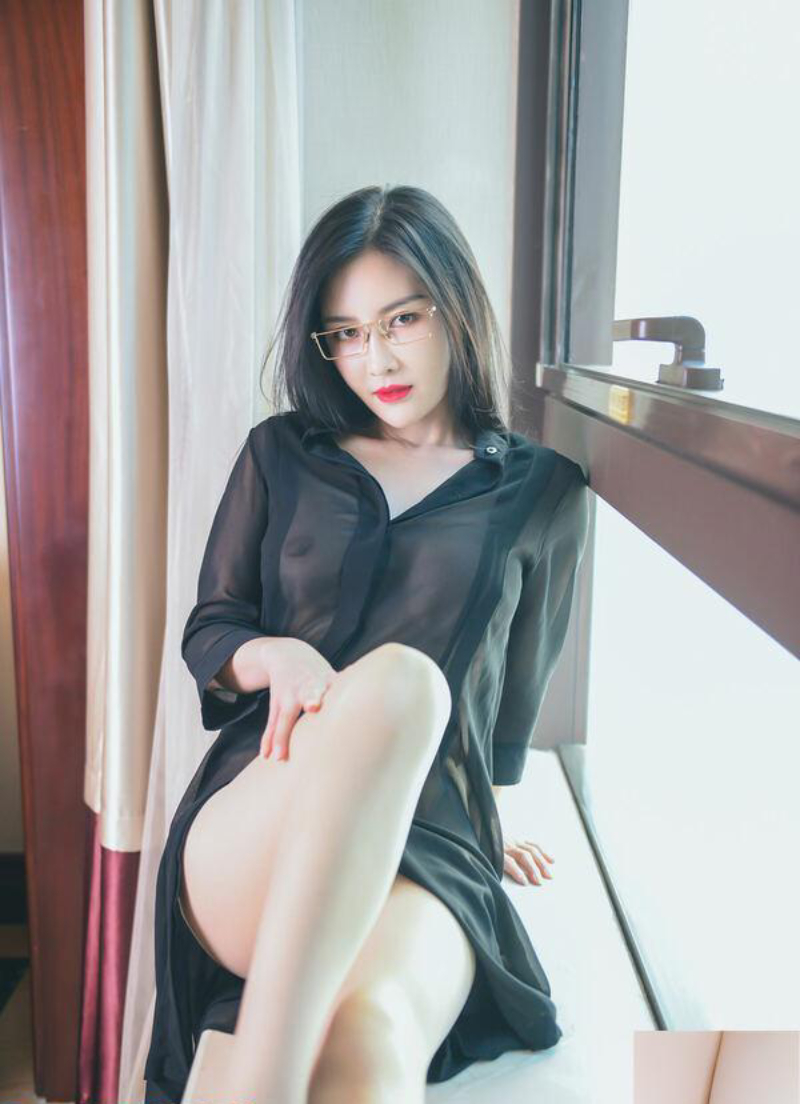 Ảnh Khoả Thân 4