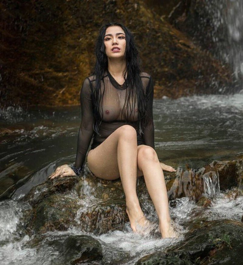 Ảnh Linh Miu Nude 3