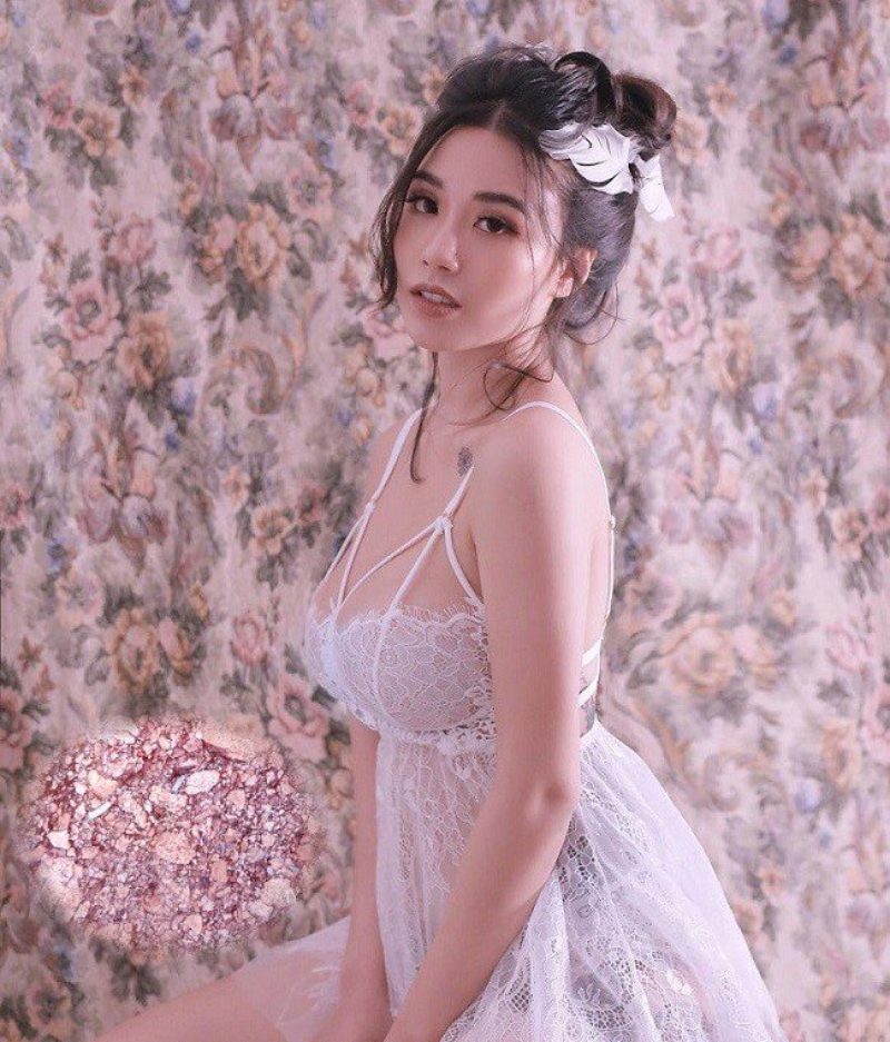 Ảnh Linh Miu Nude 8