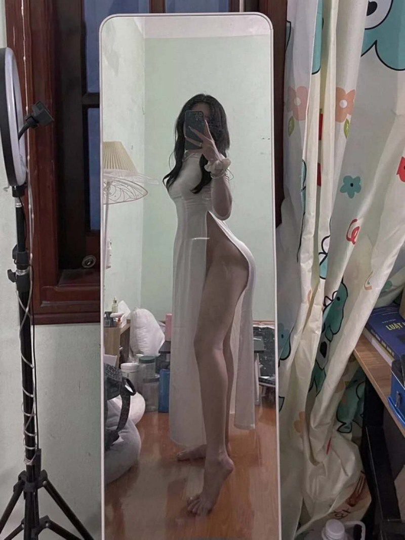 ảnh sex Nhật Hạ 2005 mặc áo dài