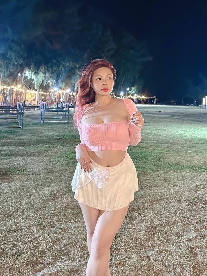 ảnh Kim Loan Lê OnlyFans Leak da trắng