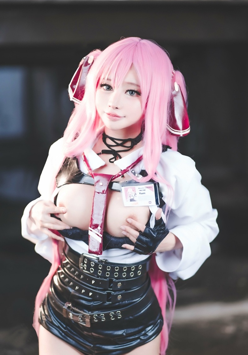 Ảnh Gái Xinh Cosplay 18+ Nóng Bỏng mặc đồ lót cosplay