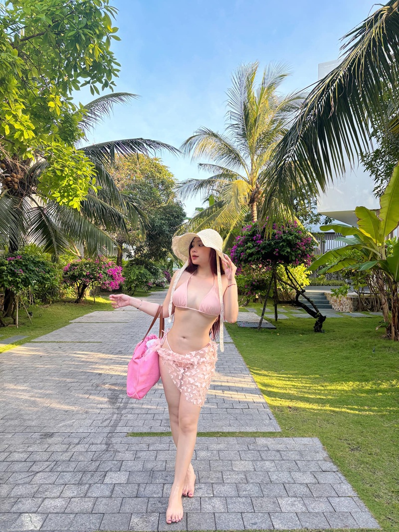 Mọng nước và gợi tình chính là Ảnh Tạ Thanh Nhi TikToker