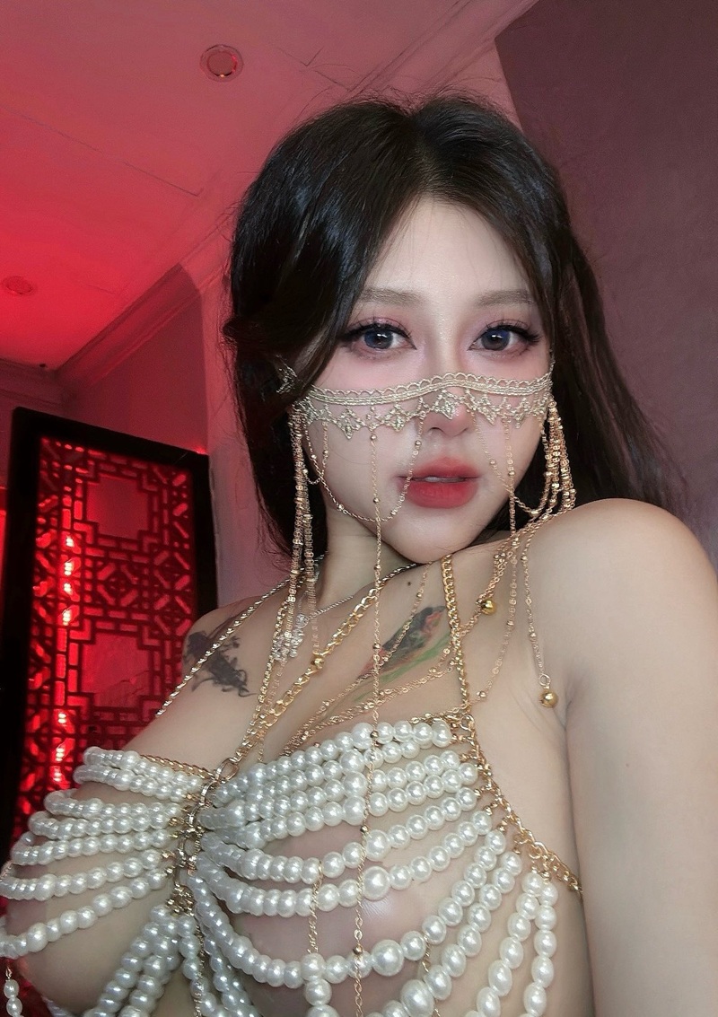 Ảnh Thuyquynhsohot leak outfit mỏng tang