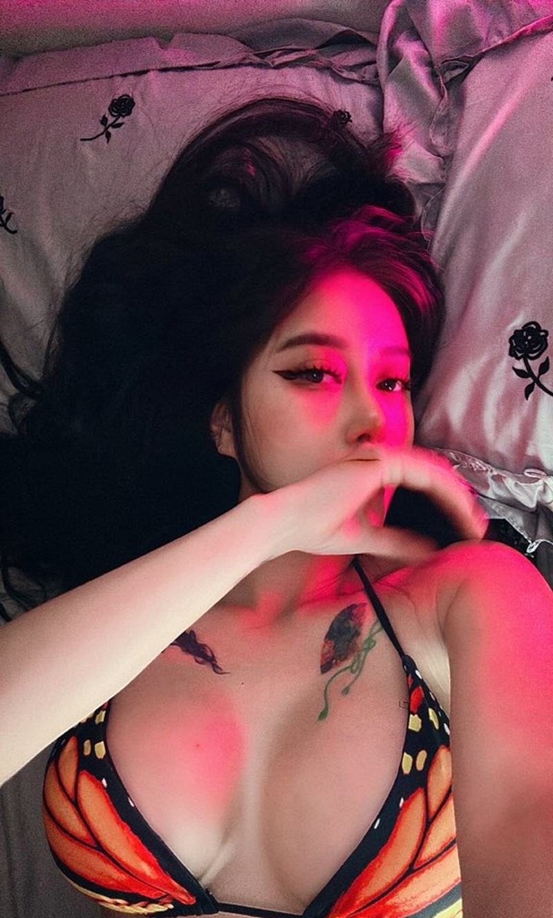 Ảnh Thuyquynhsohot leak body trắng hồng