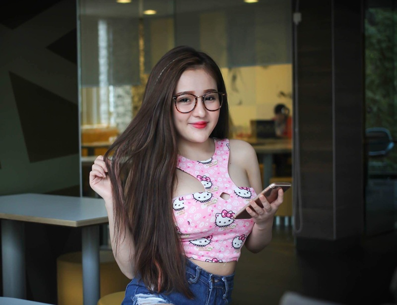 ảnh sex Ngân 98 11