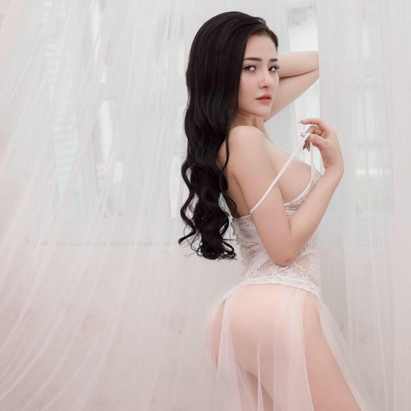 ảnh sex Ngân 98 4