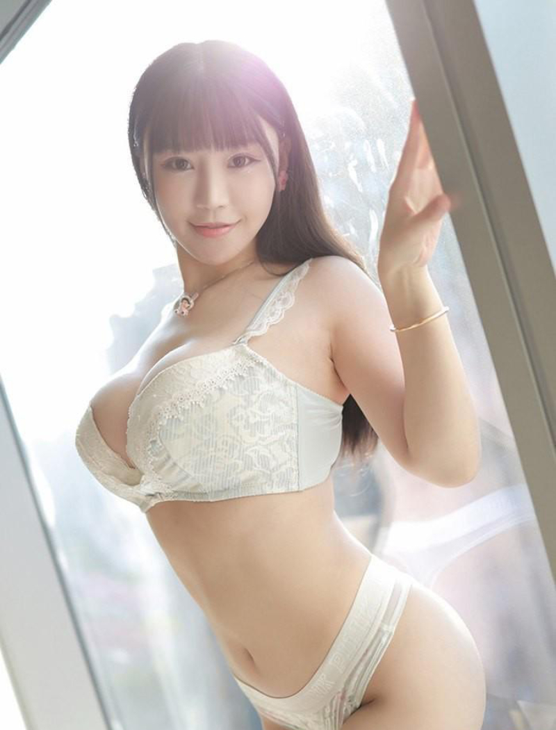 ảnh lồn chảy nước 8