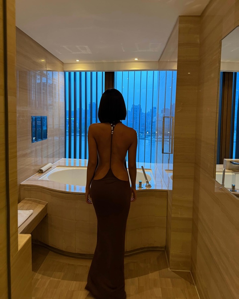 Lê Thị Khánh Huyền 37